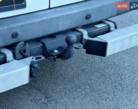 Белый Мерседес Sprinter, объемом двигателя 2.1 л и пробегом 226 тыс. км за 25500 $, фото 19 на Automoto.ua