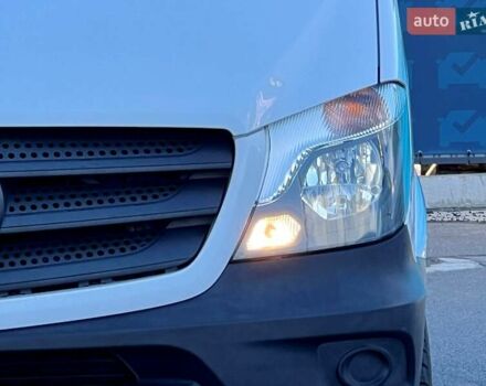 Белый Мерседес Sprinter, объемом двигателя 2.1 л и пробегом 226 тыс. км за 25500 $, фото 7 на Automoto.ua
