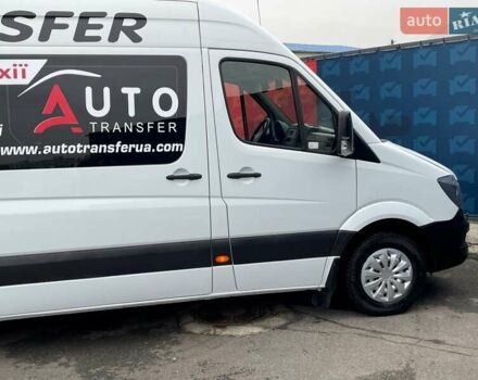 Белый Мерседес Sprinter, объемом двигателя 2.2 л и пробегом 737 тыс. км за 25000 $, фото 18 на Automoto.ua