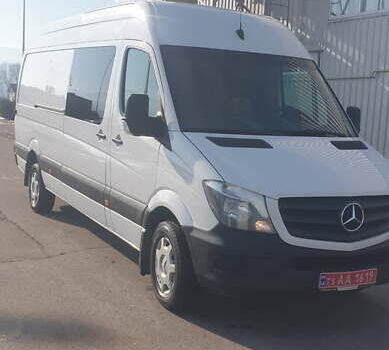 Белый Мерседес Sprinter, объемом двигателя 2.2 л и пробегом 280 тыс. км за 23999 $, фото 21 на Automoto.ua