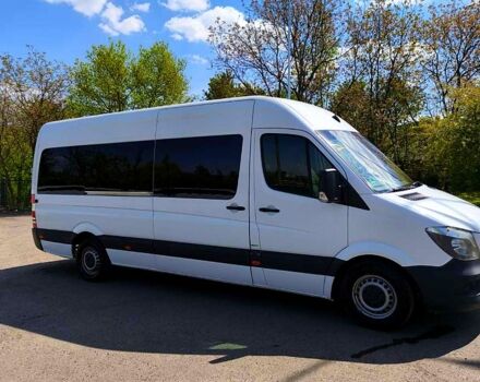 Белый Мерседес Sprinter, объемом двигателя 2.2 л и пробегом 338 тыс. км за 25500 $, фото 4 на Automoto.ua