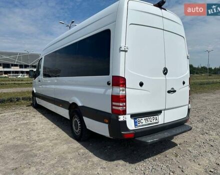 Белый Мерседес Sprinter, объемом двигателя 2.1 л и пробегом 339 тыс. км за 24300 $, фото 5 на Automoto.ua