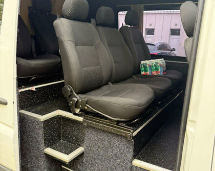 Білий Мерседес Sprinter, об'ємом двигуна 2.99 л та пробігом 740 тис. км за 27000 $, фото 7 на Automoto.ua