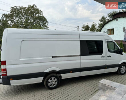 Белый Мерседес Sprinter, объемом двигателя 0 л и пробегом 566 тыс. км за 28500 $, фото 4 на Automoto.ua
