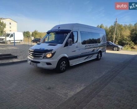 Белый Мерседес Sprinter, объемом двигателя 2.1 л и пробегом 800 тыс. км за 22000 $, фото 34 на Automoto.ua
