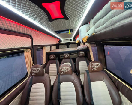 Білий Мерседес Sprinter, об'ємом двигуна 2.15 л та пробігом 700 тис. км за 22000 $, фото 12 на Automoto.ua
