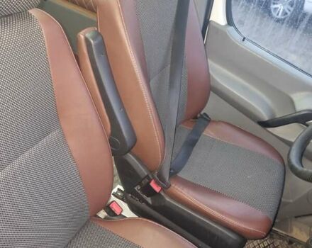 Белый Мерседес Sprinter, объемом двигателя 2.2 л и пробегом 243 тыс. км за 16250 $, фото 10 на Automoto.ua