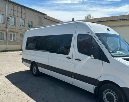 Белый Мерседес Sprinter, объемом двигателя 2.3 л и пробегом 252 тыс. км за 33900 $, фото 4 на Automoto.ua