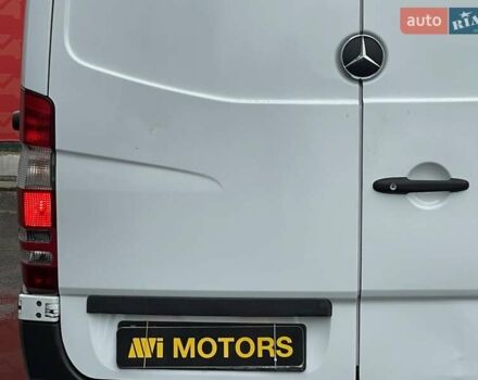 Белый Мерседес Sprinter, объемом двигателя 2.2 л и пробегом 737 тыс. км за 25000 $, фото 20 на Automoto.ua