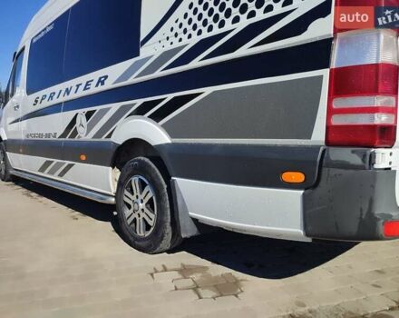 Белый Мерседес Sprinter, объемом двигателя 2.1 л и пробегом 800 тыс. км за 22000 $, фото 10 на Automoto.ua