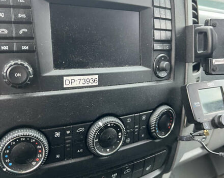 Белый Мерседес Sprinter, объемом двигателя 0 л и пробегом 390 тыс. км за 21000 $, фото 26 на Automoto.ua