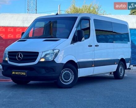 Белый Мерседес Sprinter, объемом двигателя 2.1 л и пробегом 226 тыс. км за 25500 $, фото 2 на Automoto.ua