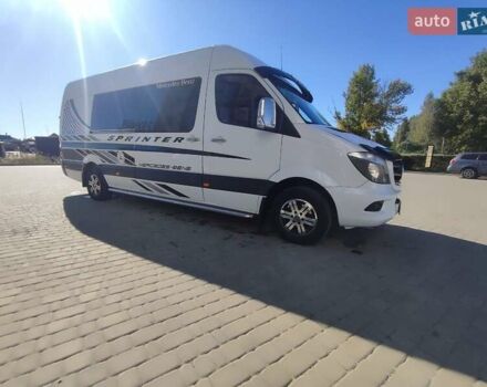 Белый Мерседес Sprinter, объемом двигателя 2.1 л и пробегом 800 тыс. км за 22000 $, фото 5 на Automoto.ua