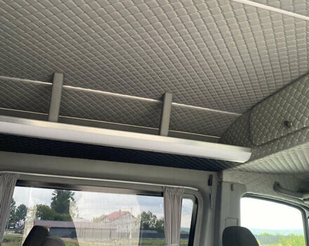 Белый Мерседес Sprinter, объемом двигателя 2.1 л и пробегом 325 тыс. км за 25000 $, фото 13 на Automoto.ua