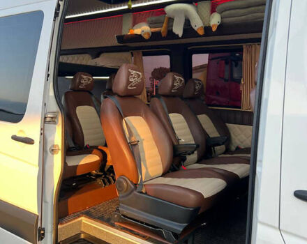 Білий Мерседес Sprinter, об'ємом двигуна 2.15 л та пробігом 700 тис. км за 22000 $, фото 7 на Automoto.ua