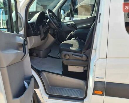 Белый Мерседес Sprinter, объемом двигателя 2.2 л и пробегом 345 тыс. км за 32999 $, фото 8 на Automoto.ua