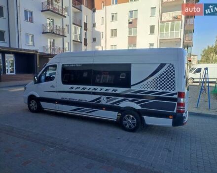 Белый Мерседес Sprinter, объемом двигателя 2.1 л и пробегом 800 тыс. км за 22000 $, фото 21 на Automoto.ua
