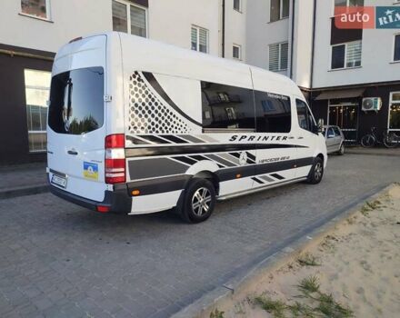 Белый Мерседес Sprinter, объемом двигателя 2.1 л и пробегом 800 тыс. км за 22000 $, фото 25 на Automoto.ua