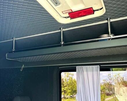 Белый Мерседес Sprinter, объемом двигателя 3 л и пробегом 321 тыс. км за 32500 $, фото 12 на Automoto.ua
