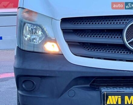 Белый Мерседес Sprinter, объемом двигателя 2.1 л и пробегом 226 тыс. км за 25500 $, фото 6 на Automoto.ua