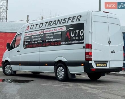 Белый Мерседес Sprinter, объемом двигателя 2.2 л и пробегом 737 тыс. км за 25000 $, фото 3 на Automoto.ua