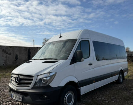 Белый Мерседес Sprinter, объемом двигателя 2.14 л и пробегом 880 тыс. км за 27000 $, фото 3 на Automoto.ua