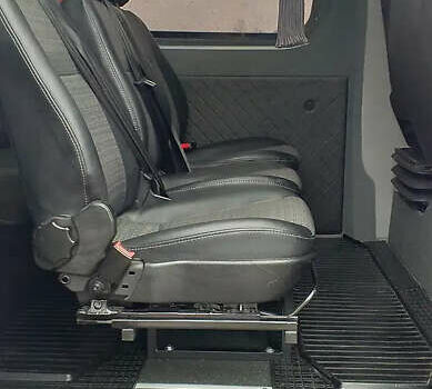 Белый Мерседес Sprinter, объемом двигателя 2.14 л и пробегом 270 тыс. км за 30500 $, фото 7 на Automoto.ua