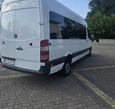 Белый Мерседес Sprinter, объемом двигателя 2.2 л и пробегом 750 тыс. км за 25721 $, фото 2 на Automoto.ua
