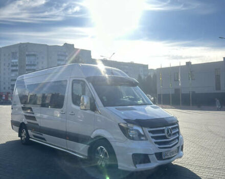 Білий Мерседес Sprinter, об'ємом двигуна 2.99 л та пробігом 380 тис. км за 44400 $, фото 2 на Automoto.ua