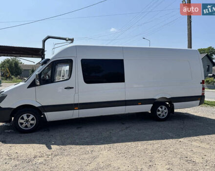 Белый Мерседес Sprinter, объемом двигателя 3 л и пробегом 200 тыс. км за 40000 $, фото 4 на Automoto.ua