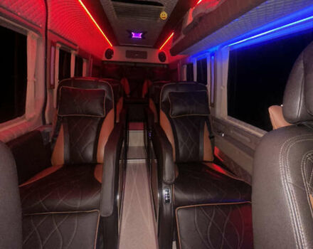 Білий Мерседес Sprinter, об'ємом двигуна 2.99 л та пробігом 380 тис. км за 44400 $, фото 36 на Automoto.ua