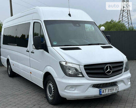 Белый Мерседес Sprinter, объемом двигателя 0 л и пробегом 310 тыс. км за 32150 $, фото 3 на Automoto.ua