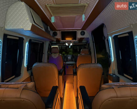 Білий Мерседес Sprinter, об'ємом двигуна 2.99 л та пробігом 560 тис. км за 40400 $, фото 23 на Automoto.ua