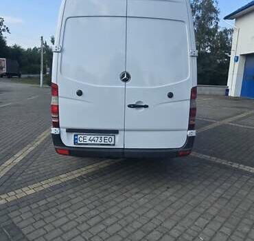 Белый Мерседес Sprinter, объемом двигателя 2.2 л и пробегом 750 тыс. км за 25721 $, фото 4 на Automoto.ua