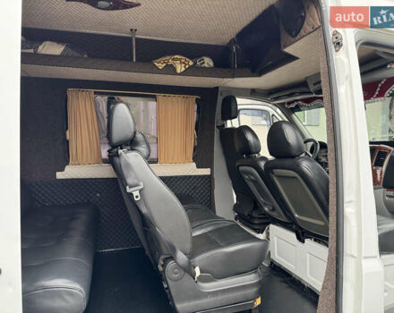 Белый Мерседес Sprinter, объемом двигателя 3 л и пробегом 200 тыс. км за 40000 $, фото 9 на Automoto.ua