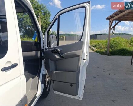 Белый Мерседес Sprinter, объемом двигателя 2.2 л и пробегом 352 тыс. км за 25600 $, фото 21 на Automoto.ua