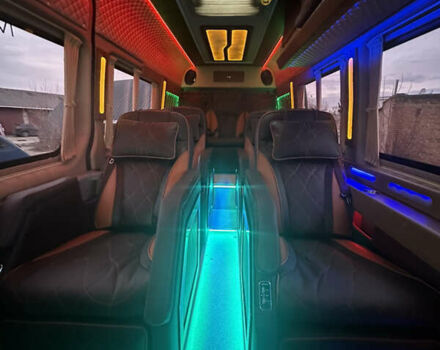 Білий Мерседес Sprinter, об'ємом двигуна 2.99 л та пробігом 380 тис. км за 44400 $, фото 37 на Automoto.ua