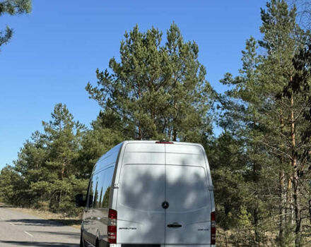 Белый Мерседес Sprinter, объемом двигателя 2.1 л и пробегом 370 тыс. км за 25700 $, фото 5 на Automoto.ua