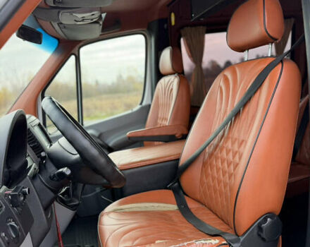 Білий Мерседес Sprinter, об'ємом двигуна 2.14 л та пробігом 268 тис. км за 25000 $, фото 13 на Automoto.ua