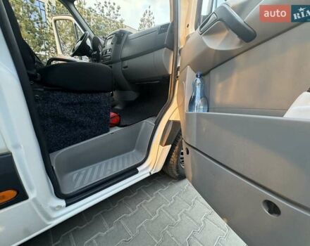 Белый Мерседес Sprinter, объемом двигателя 2.2 л и пробегом 420 тыс. км за 20900 $, фото 35 на Automoto.ua