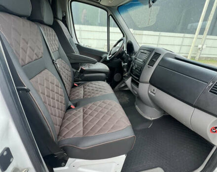 Белый Мерседес Sprinter, объемом двигателя 3 л и пробегом 852 тыс. км за 32000 $, фото 7 на Automoto.ua