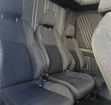 Белый Мерседес Sprinter, объемом двигателя 2.2 л и пробегом 750 тыс. км за 25721 $, фото 6 на Automoto.ua