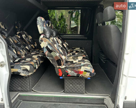 Белый Мерседес Sprinter, объемом двигателя 2.14 л и пробегом 575 тыс. км за 23999 $, фото 16 на Automoto.ua