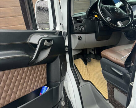 Белый Мерседес Sprinter, объемом двигателя 2.14 л и пробегом 600 тыс. км за 25700 $, фото 14 на Automoto.ua
