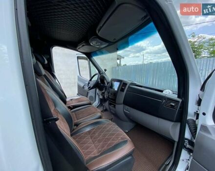 Белый Мерседес Sprinter, объемом двигателя 2.14 л и пробегом 660 тыс. км за 28400 $, фото 4 на Automoto.ua