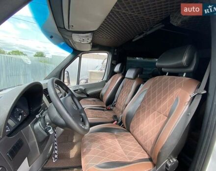 Белый Мерседес Sprinter, объемом двигателя 2.14 л и пробегом 660 тыс. км за 25900 $, фото 12 на Automoto.ua