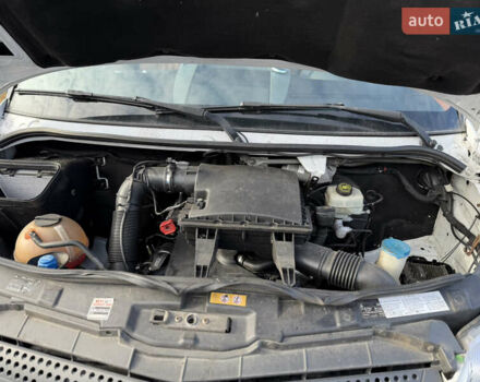 Белый Мерседес Sprinter, объемом двигателя 2.14 л и пробегом 880 тыс. км за 27000 $, фото 22 на Automoto.ua