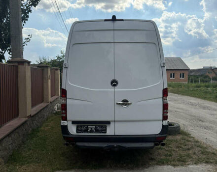Белый Мерседес Sprinter, объемом двигателя 3 л и пробегом 80 тыс. км за 30000 $, фото 4 на Automoto.ua