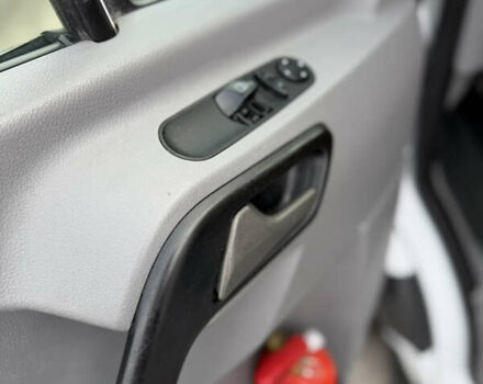 Білий Мерседес Sprinter, об'ємом двигуна 2.14 л та пробігом 268 тис. км за 25000 $, фото 10 на Automoto.ua