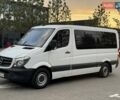 Белый Мерседес Sprinter, объемом двигателя 2.2 л и пробегом 420 тыс. км за 20900 $, фото 2 на Automoto.ua
